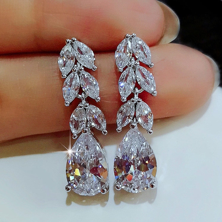 New Fashion Bridal Accessories Women Drop Earrings Wedding Jewelry Leaf Water Drop Shape Cubic Zirconia