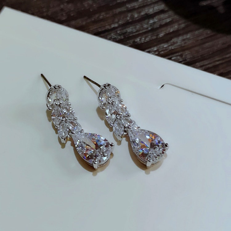 New Fashion Bridal Accessories Women Drop Earrings Wedding Jewelry Leaf Water Drop Shape Cubic Zirconia